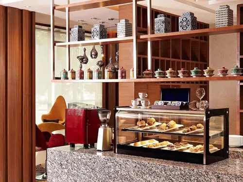 Mercure Kuala Lumpur Shaw Parade, Restaurant