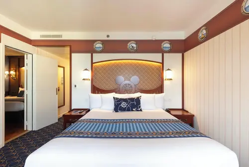 Disney Newport Bay Club, Room