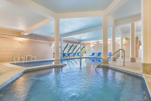 Balaia Golf Village Resort, Indoor pool