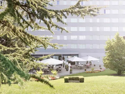 Novotel Suites Geneve Aeroport, Terrace/patio