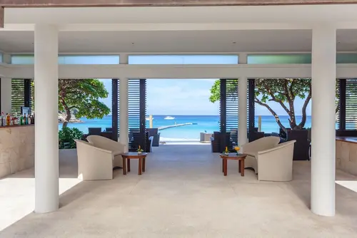The Racha, Lobby lounge