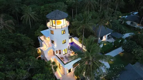 The Racha, Room