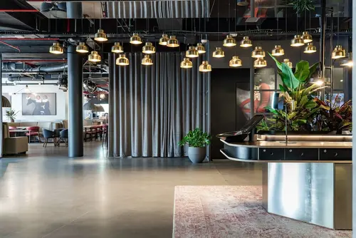 Radisson RED Brussels, Lobby