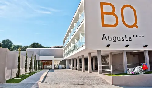 BQ Augusta Hotel, Front of property