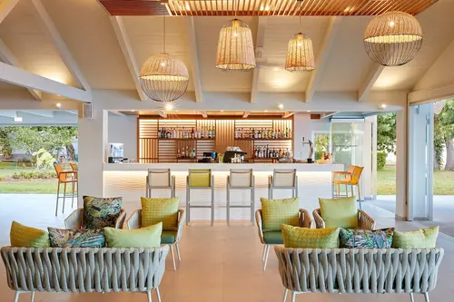 Delfinia Hotel, Bar (on property)