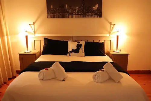 Le Bay Lodge, Room