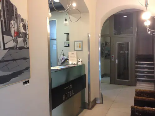 MH Design Hotel, Reception