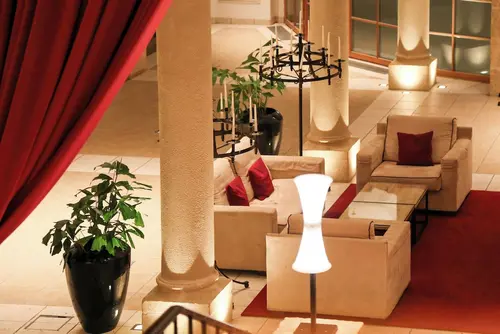 Schlosshotel Kitzbühel A-ROSA Collection, Lobby sitting area