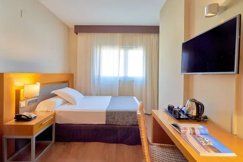 Hotel Guadalmedina, Room