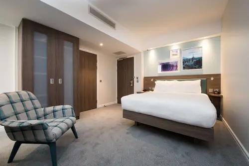Hampton by Hilton Edinburgh West End, Room