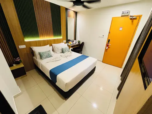 City Central Hotel, Room