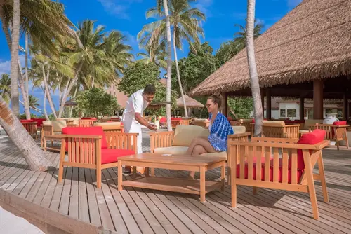 Reethi Faru Resort - Stay 5 Nights or more Between Aug-Sept 2025 & Enjoy a Free Sunset Cruise, Beach bar