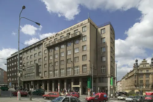 Hotel Legie, Front of property