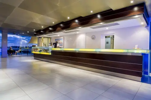 Hotel Simbad, Interior entrance