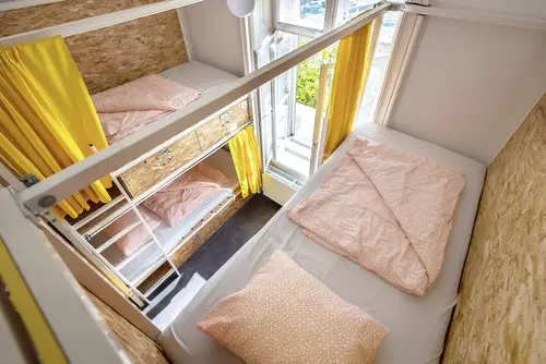 Avenue Hostel, Room