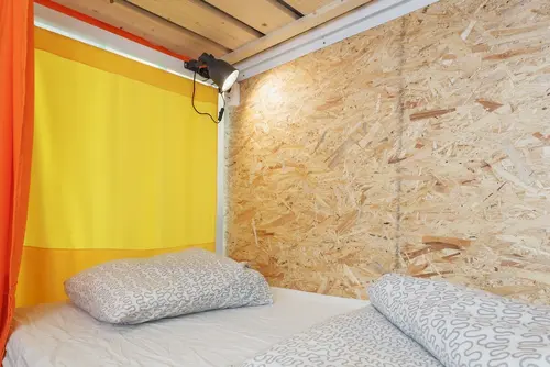 Avenue Hostel, Room