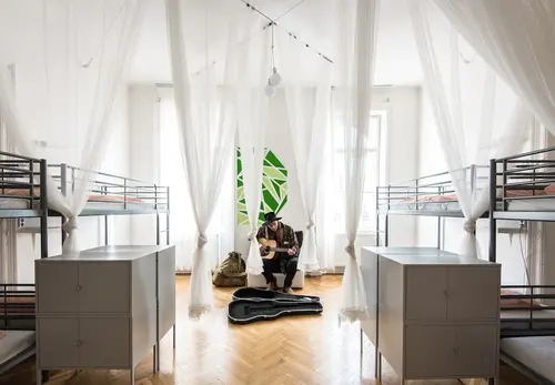 Avenue Hostel, Room