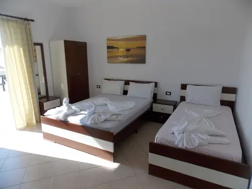 Hotel Real, Room