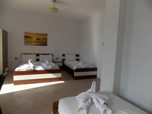 Hotel Real, Room