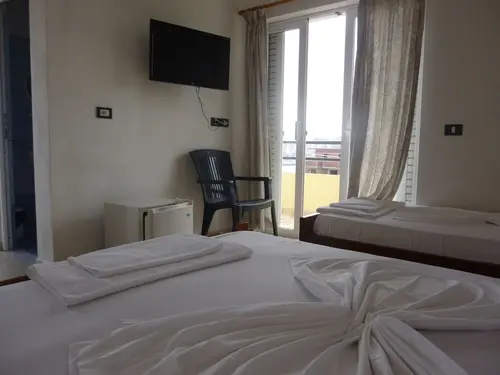 Hotel Real, Room