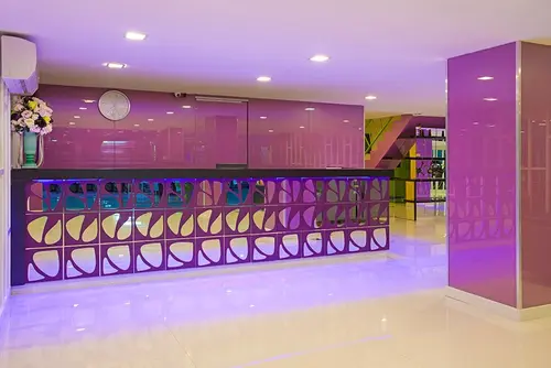 Holidays Home, Reception