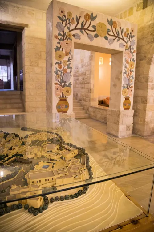 Old Village Resort, Lobby