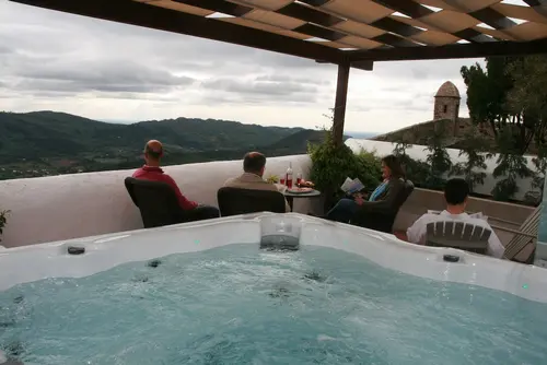 Dom Dinis Marvão, Rooftop pool