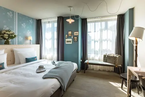Marias Platzl, Room