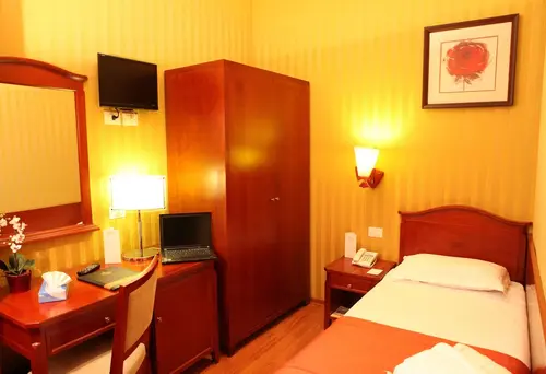 Augusta Lucilla Palace, Room