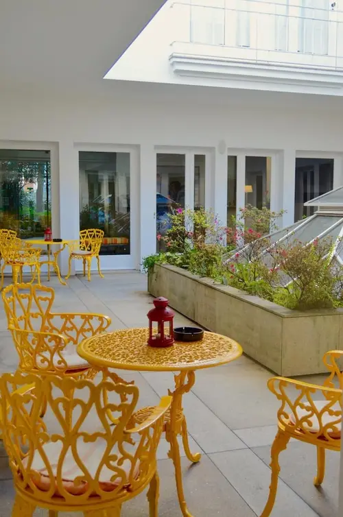Hotel Toural, Balcony