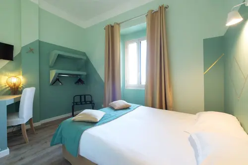 Sud Hotel, Room
