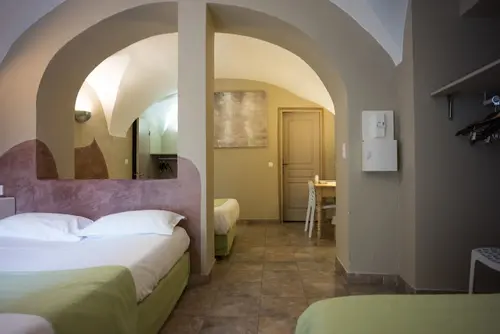 Sud Hotel, Room