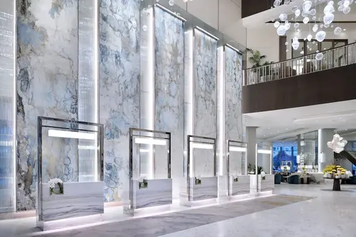 Address Downtown, Lobby