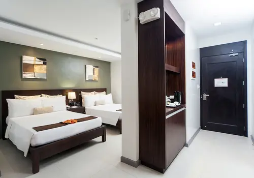 Fairways and Bluewater Boracay, Room