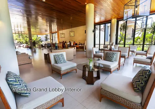 Fairways and Bluewater Boracay, Lobby sitting area