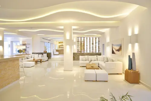 Hotel Petinos, Lobby lounge