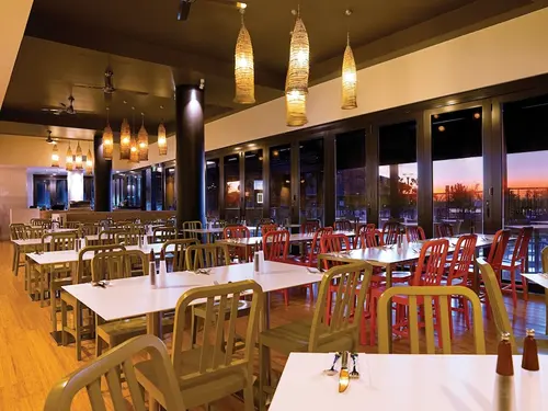 Adina Apartment Hotel Darwin Waterfront, Restaurant