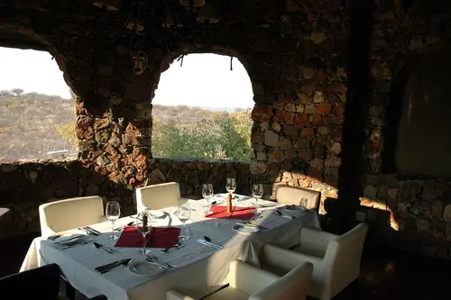 Eagle Tented Lodge & Spa Etosha, Dining