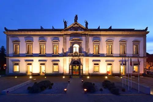 Pousada de Viseu, Front of property