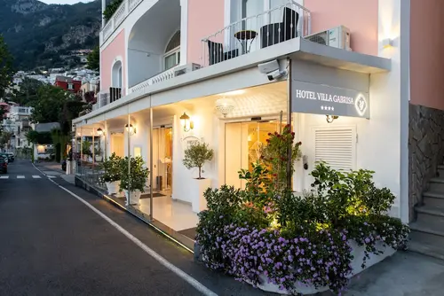 Hotel Villa Gabrisa, Exterior