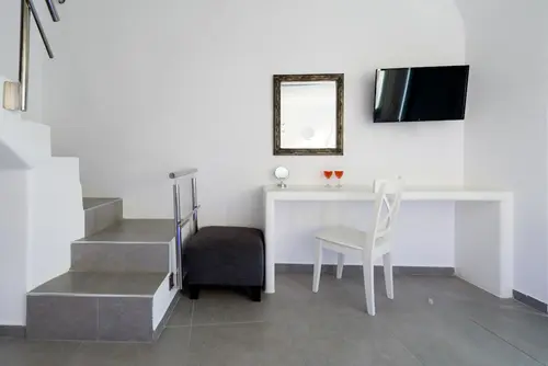 Hotel Nikolas, Room