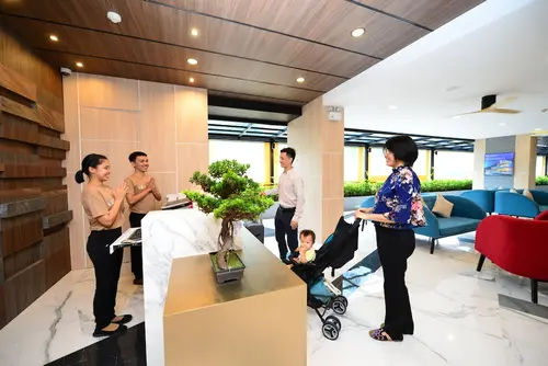 Le Resort and Villas, Reception