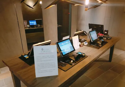 City Suites - Main Station, Reception