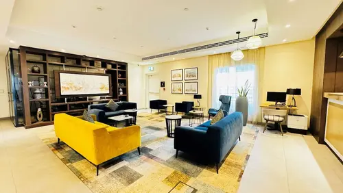 Hampton by Hilton Dubai Al Barsha, Lobby