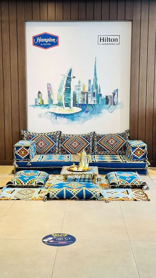 Hampton by Hilton Dubai Al Barsha, Lobby