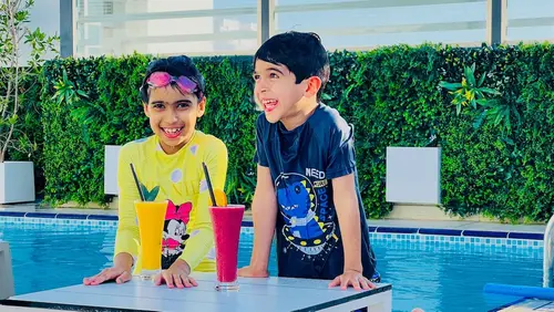 Hampton by Hilton Dubai Al Barsha, Pool
