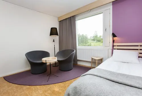 Camp Ripan, Room