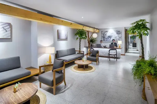 Silverland Min Hotel, Lobby