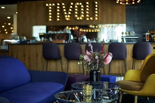 Tivoli Hotel, Lobby