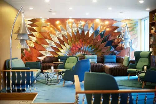 Tivoli Hotel, Lobby